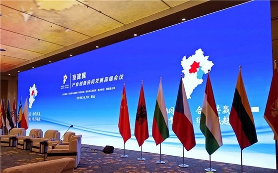 SMD1921 Stage Rental LED Display IP21 P2.976 Moveable Cabinet 5000nits