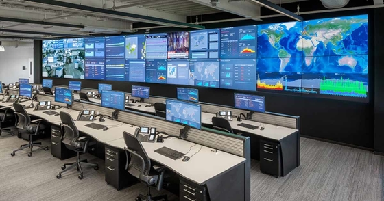 RoHS Indoor Full Color Led Display Screen P1.5 LED Wall For Command Center